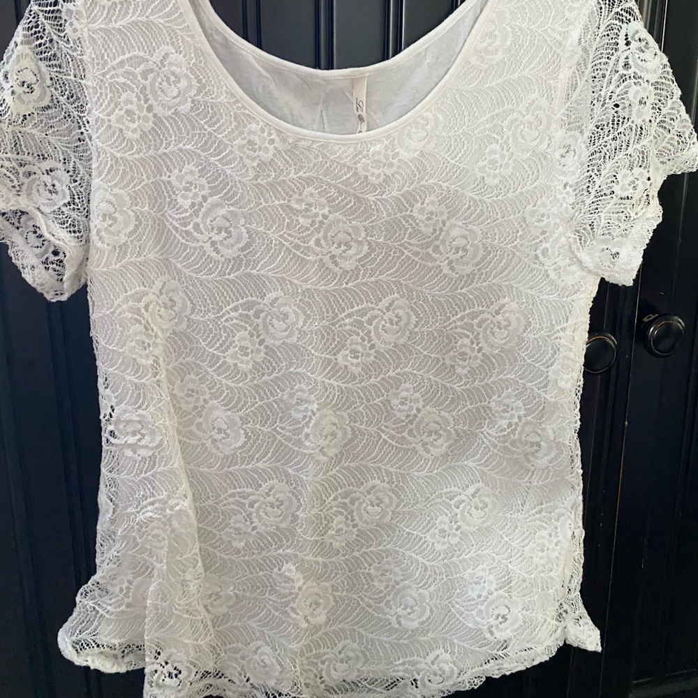 White laced blouse